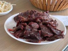 -闫家驴肉老店(华电一校店)