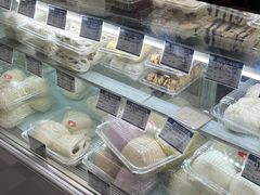 -白玉兰食品(中山公园龙之梦店)