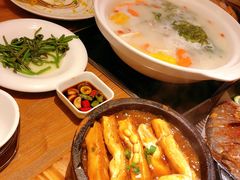 -拾味馆·浓鲜骨汤(光谷天地店)
