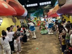 -蓝精灵乐园·世茂精灵之城主题乐园