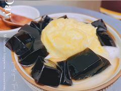 榴莲白雪凉粉-小团圆糖水铺(襄阳南路店)