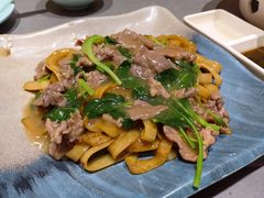 潮界湿炒牛河-潮界(凯德晶萃店)