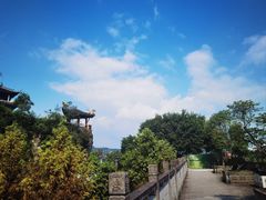 -石宝寨