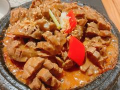 石锅手打牛肉丸-潮堂 · 潮州菜(国贸商城店)