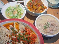 -湘当有饭剁椒鱼头(昆山招商花园城店)