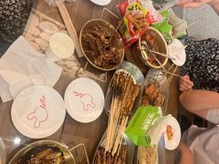 -乐兔串工坊·炖肠(万达店)