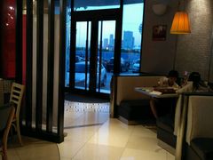大堂-必胜客(湘隆店)