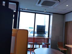 -麦当劳(玉桥中路店)