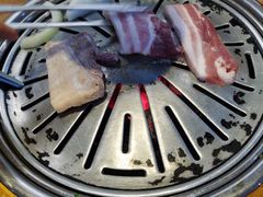 -老炉家木炭烤肉(长江国际店)