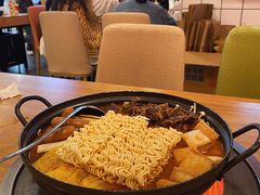辣牛肉部队锅-麻麻桃韩式料理(百盛B馆店)