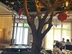 -梧桐树下(云锦世家店)