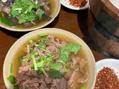 -谢老五跷脚牛肉·非遗传承店