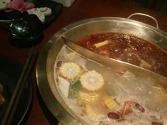 -重庆爽翻天老火锅(临平万达广场店)
