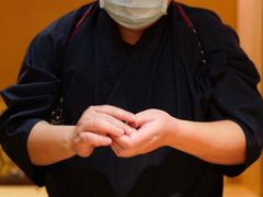 -橼舍鮨青木