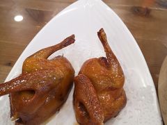 脆皮乳鸽-丈母娘的饭局•新金陵菜(牛首山店)