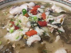 酸菜鱼-张鲫鱼家常菜