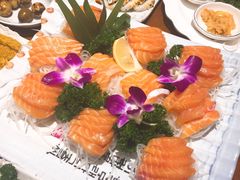 -青瓦餐厅·生鱼片·韩园烤肉(西塔店)