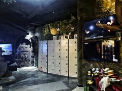 -暴风岛沉浸式体验馆(百联世纪店)