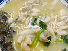 -明呈黄鱼面馆(斜土路店)