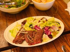 T骨牛排沙拉-斯普汇生蚝牛排馆(中骏世界城店)