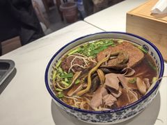 -镇南锅盖面馆(解放路店)