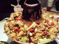 干锅牛蛙-蛙蛙叫干锅年代(簋街总店)