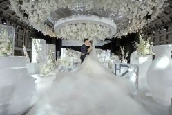 -MECCI婚礼摄影跟拍(红东方广场店)