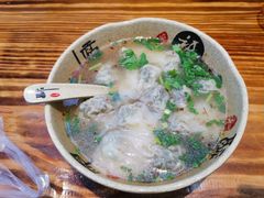 荠菜肉小馄饨-老上海小吃(浙江中路店)