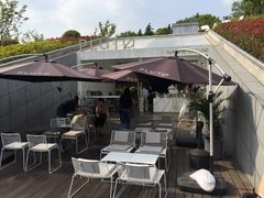 -UNI UNI(环亚凯瑟琳店)