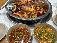 -肖肖酸萝卜鱼火锅(总店)