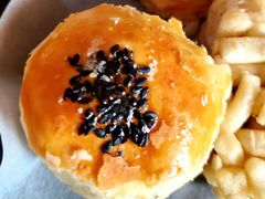 蛋黄酥-桂香村(护国寺店)