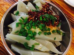 -小锅巴纳西餐厅