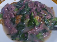 湿炒牛河配饮料-潮汕龙记·普宁肠粉