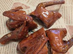 红烧乳鸽-石头咕(葵蓬店)