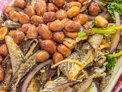 -章记正宗南岗鱼蛋火锅