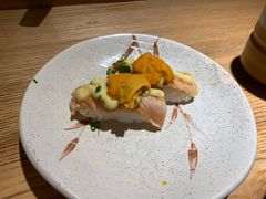 火炙三文鱼海胆寿司-初居食屋日式料理(万象城购物中心店)