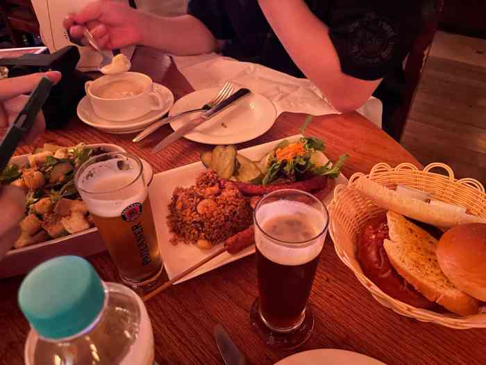 宝莱纳啤酒花园餐厅paulanerbrauhausnanjing广州路店