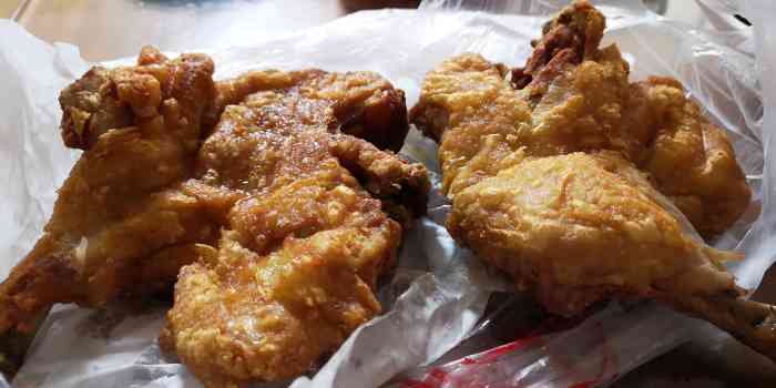 永顺炸鸡店(黄村西大街店)-"赶上了刚出锅的炸鸡,剁开的时候嘎吱脆,香