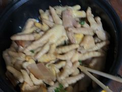 -关东小磨东北菜(上海长风大悦城店)
