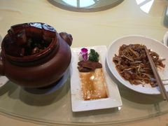 -粤味馆(黄河路店)