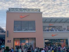 -NIKE上海青浦优选体验店