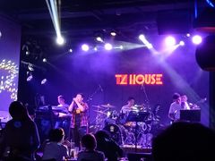 -TZ House音乐现场(茅台店)