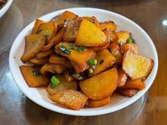 -芦茨金富饭庄·25年老字号·专做稻草鸡