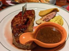 -凯撒城堡西餐厅(颐和国际店)