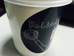 -Be Lived Cafe比例咖啡(摩天轮店)