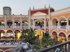 -佛罗伦萨小镇广佛名品奥特莱斯(疏港路店)