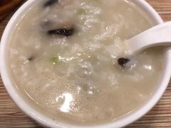 -粤仔湾砂锅粥(广益哥伦布店)