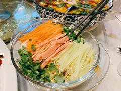 -一栋洋楼云南菜馆