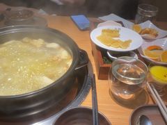 -一朵菌·野生菌探索家火锅(南亚店)