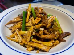 油焖干笋-吕氏疙瘩汤·私家菜馆(慈云寺店)